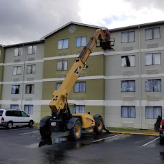 Commercial Roofing Contractor With Lul